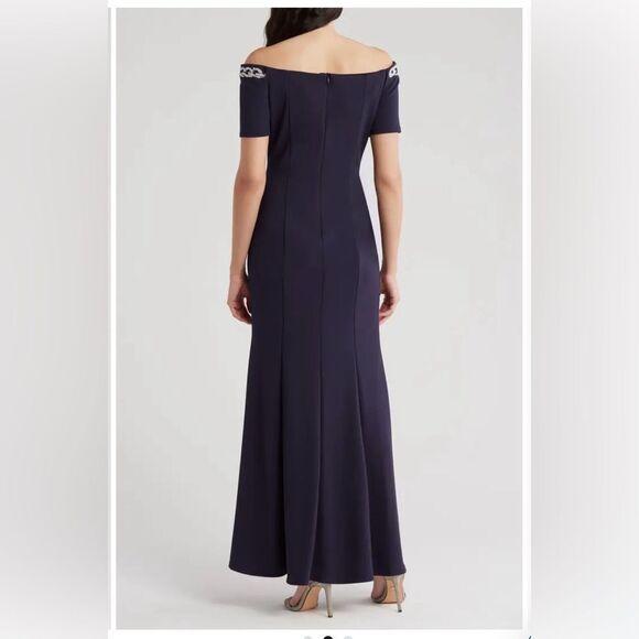 Marina Sequin Illusion Lace Trumpet  NWT Size M Elegant Navy Evening Gown - Picture 2 of 2